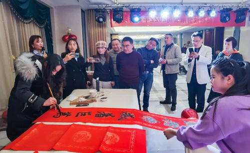 桐城市文联文艺志愿服务进企业，搭建文化艺术交流新桥梁