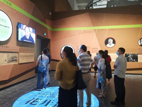 建工学院组织教师参观马家浜文化博物馆，深化文化艺术交流